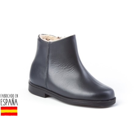 Botines bajos piel con forro de borreguillo, made in spain -
