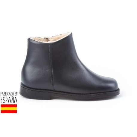 Botines bajos piel con forro de borreguillo, made in spain -