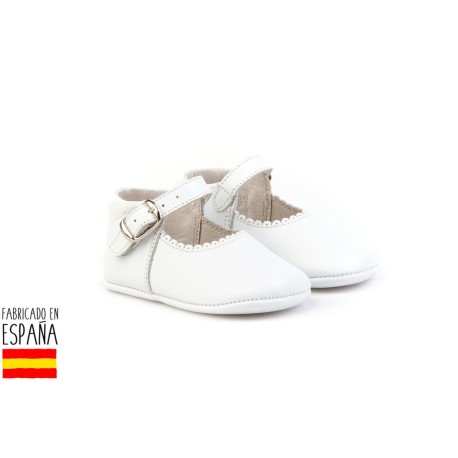Zapatito suela blanda de piel cierre hebilla, made in spain -