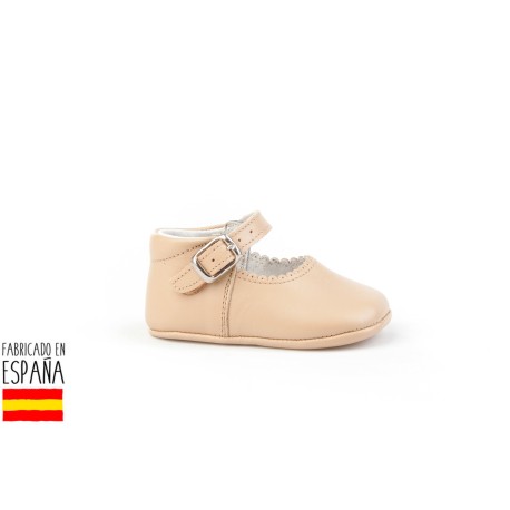 Zapatito suela blanda de piel cierre hebilla, made in spain -