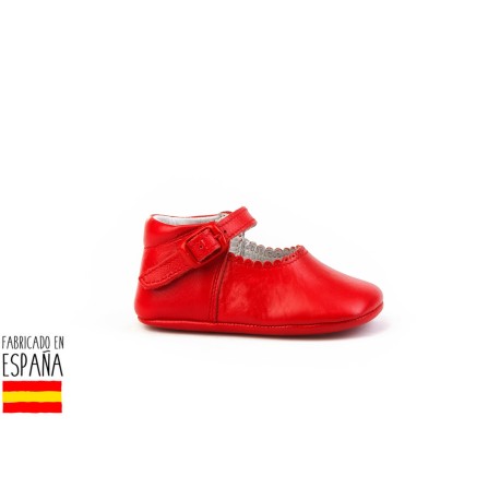 Zapatito suela blanda de piel cierre hebilla, made in spain -