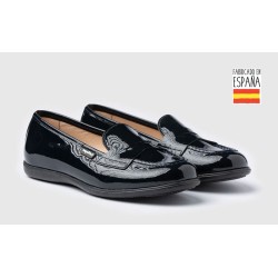 Mocasín antifaz charol colegial-ANGI-468-Angelitos Marca: