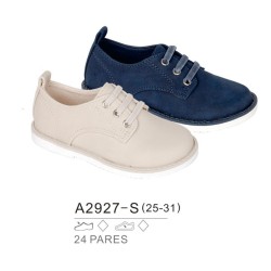 Calzado sport estilo mocasín, cierre