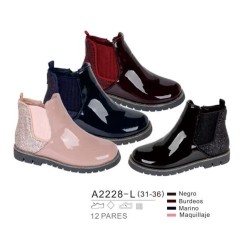 Botines bajos satinados en empeine y detalle brillo en talón, cierre cremallera y elástico lateral-Bubble-BBI-A2228-L